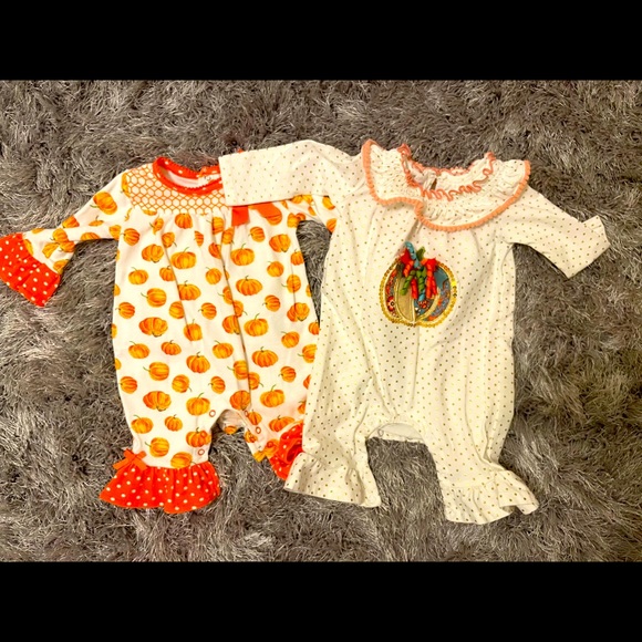 Other - Autumn bodysuits baby girls